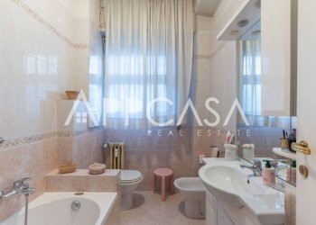 Bagno - Appartamento via Asmara, 58, Roma - foto 33