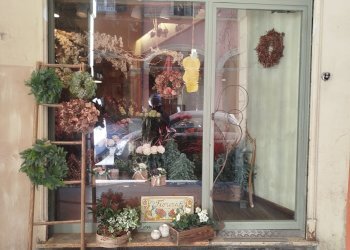 Negozio via Santo Stefano, 84, Bologna (zona Centro Storico) - foto 3