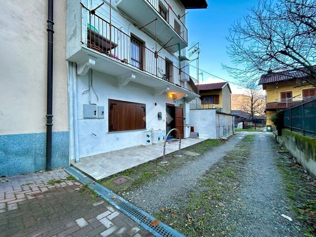 Three-room apartment Via Roma, Vaie - photo 1