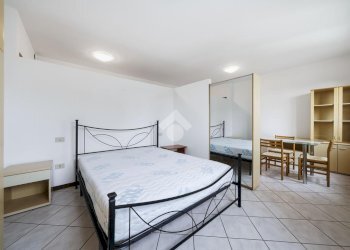 One-room apartment Via Maiella, Reggio nell'Emilia - photo 14