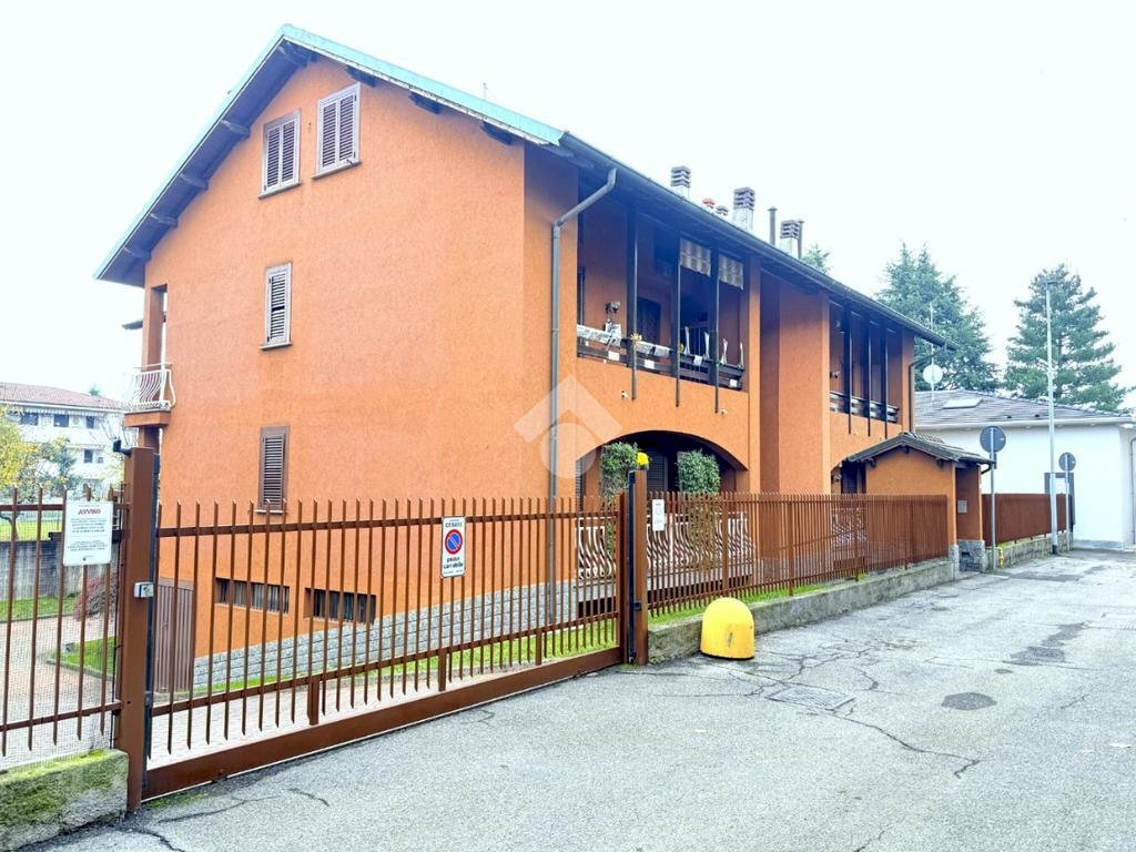 Apartment Via oglio, Cesate - photo 3