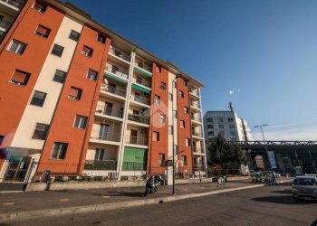 Bilocale Via Giovanni Battista Cassinis, Milano (zona Rogoredo) - foto 1