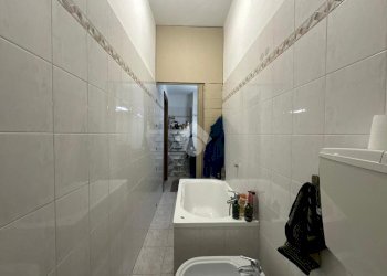 Trilocale Via Michele Coppino, Torino (zona Borgo Vittoria) - foto 8