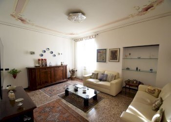 Quadrilocale Via Camozzini, Genova (zona Voltri) - foto 4