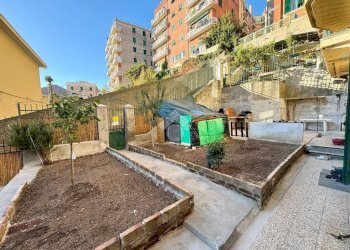 Quadrilocale Via bordone, Genova (zona Cornigliano) - foto 4