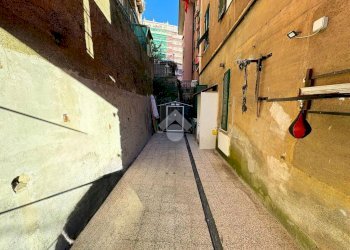 Quadrilocale Via bordone, Genova (zona Cornigliano) - foto 8