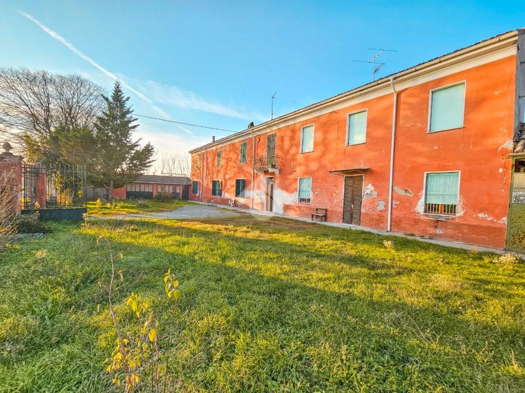 Independent house Sc per Mandrogne, Alessandria - photo 1