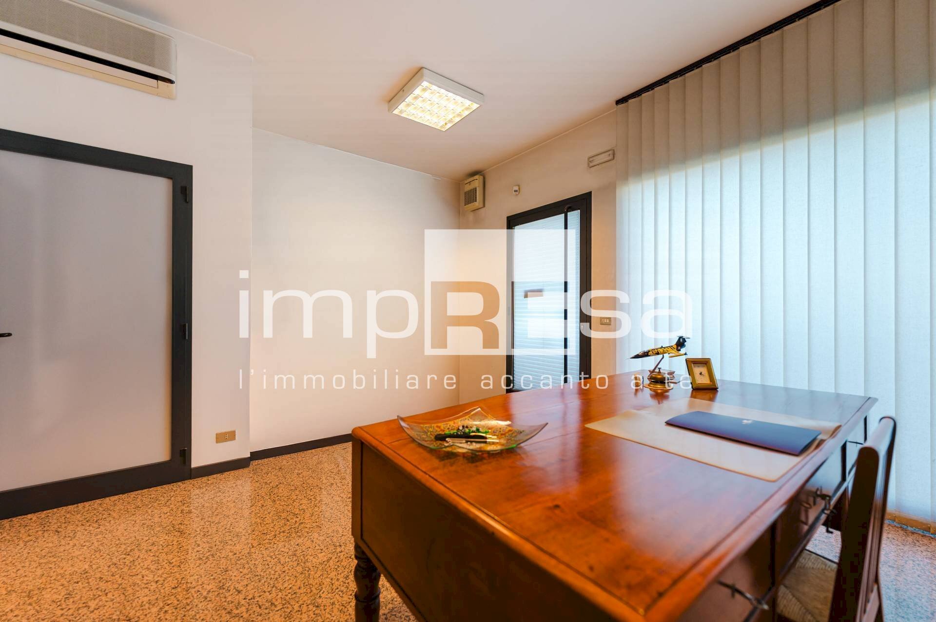 Foto 2 - Shop via delle alpi istrana, Istrana - photo 2