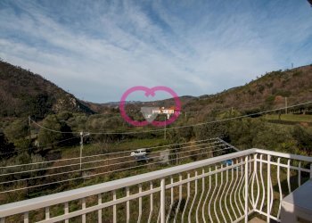 Foto 1 - Quadrilocale Via sciandra
 
13, Varazze - foto 1