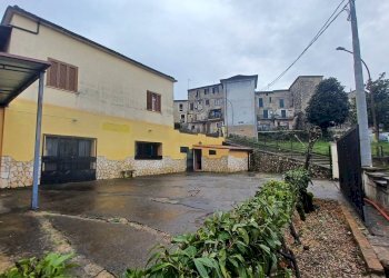 Foto 18 - Magazzino Piazza Boccatopa, Amaseno - foto 18