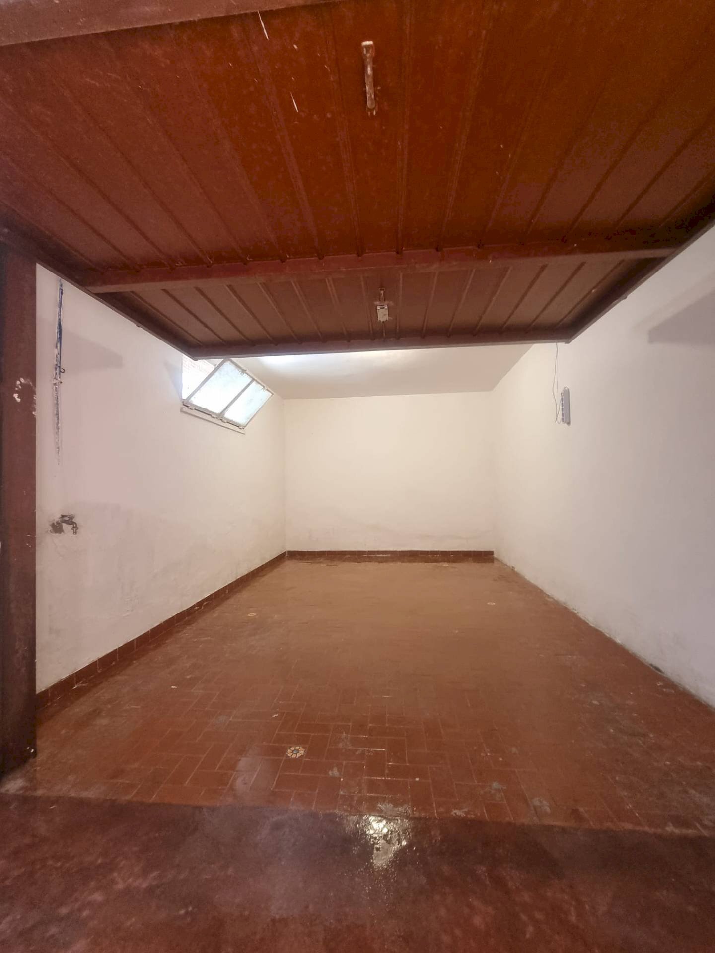 Foto 1 - Box Via Enrico Coleman, Terracina - foto 1