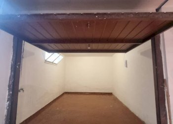 Foto 4 - Box Via Enrico Coleman, Terracina - foto 4