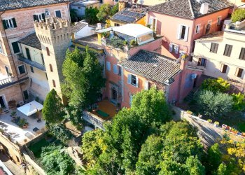 Foto 1 - Casa indipendente Via dei Neroni
 
20, San Benedetto del Tronto - foto 1