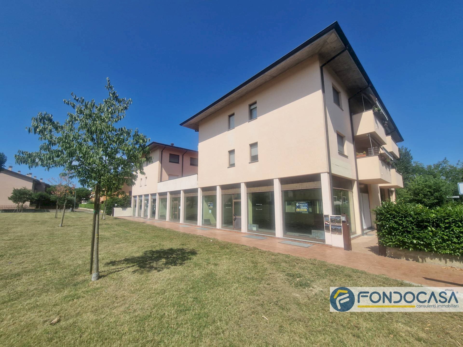 Foto 2 - Commercial Premises VIA TODESCHINO, Sirmione - photo 2