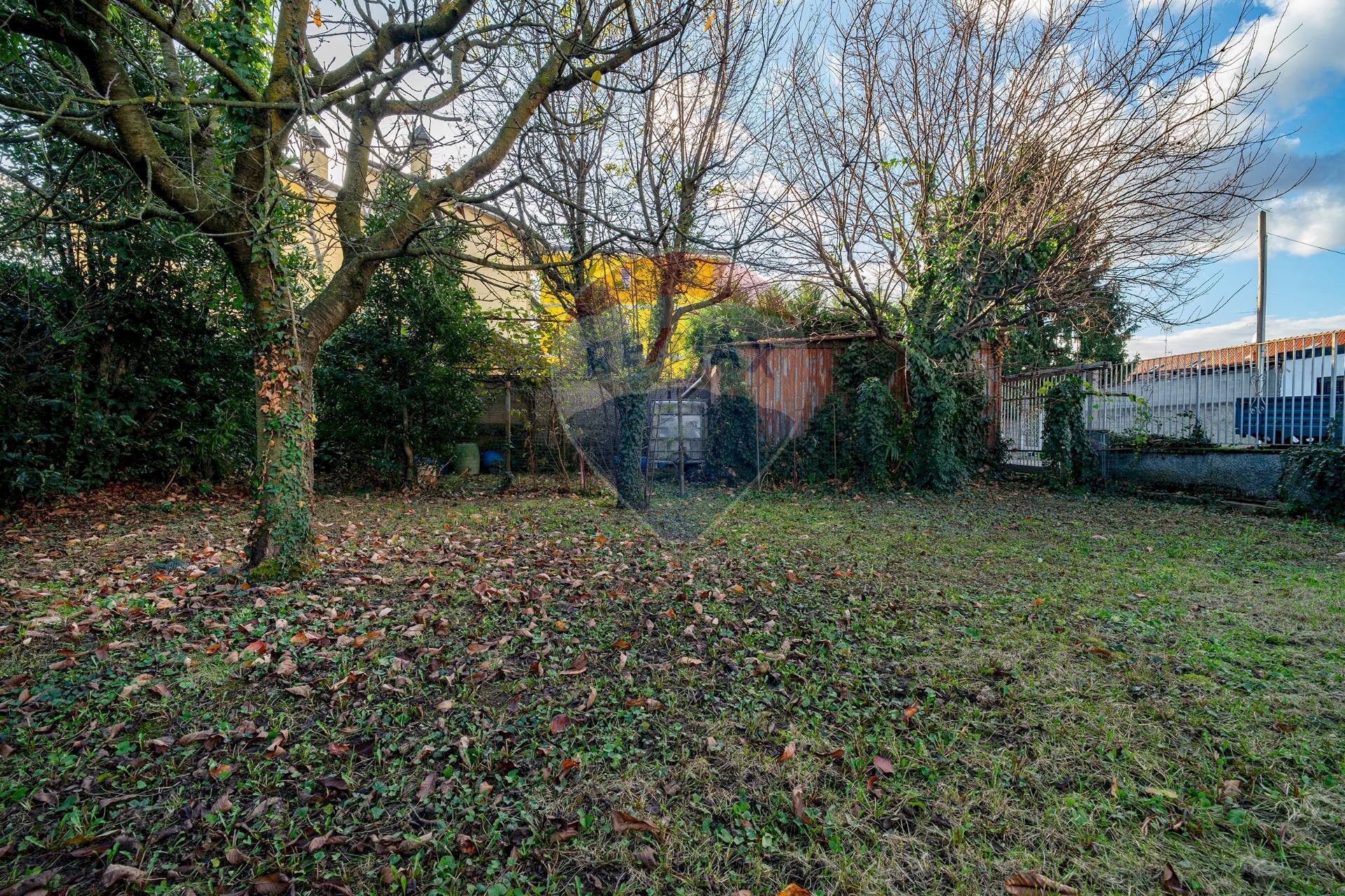 Giardino - Terreno edificabile via Puglie, Parabiago - foto 2