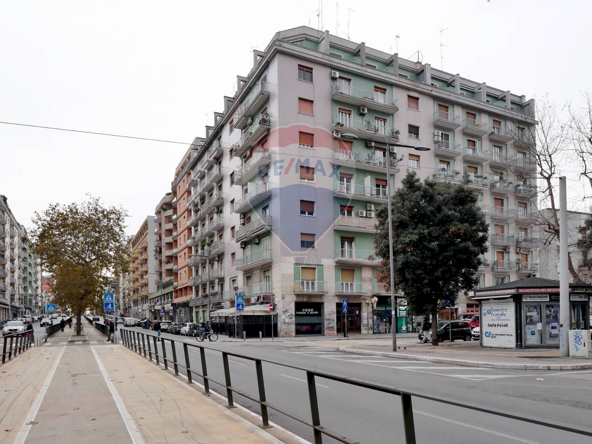 Edificio all\'aperto - Appartamento Largo Ignazio Ciaia
 
7, Bari - foto 1