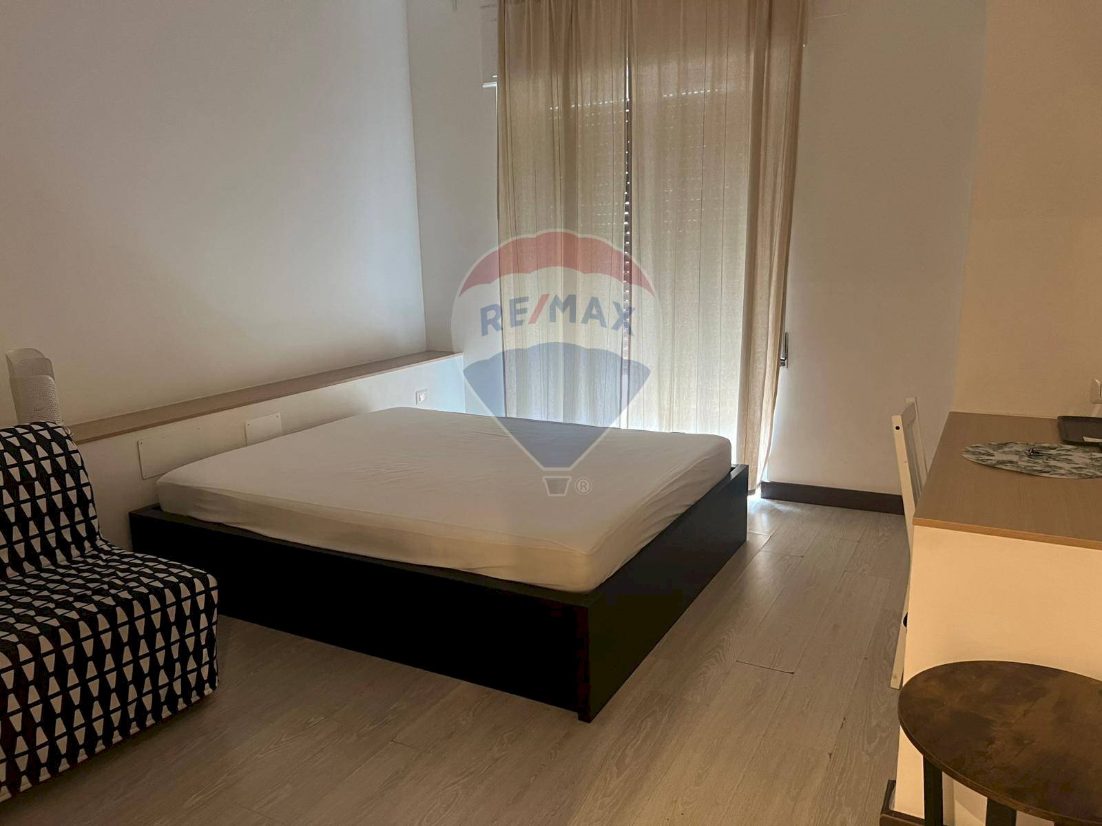 Camera / camera da letto - Three-room apartment Largo Ignazio Ciaia
 
7, Bari - photo 2