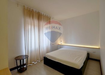 Camera / camera da letto - Trilocale Largo Ignazio Ciaia
 
7, Bari - foto 17