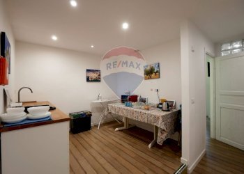 Ufficio - Trilocale Largo Ignazio Ciaia
 
7, Bari - foto 20