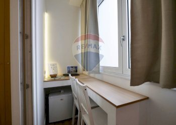 Hall / corridoio - Trilocale Largo Ignazio Ciaia
 
7, Bari - foto 25