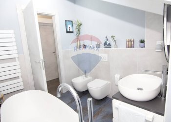 Bagno - Trilocale via san martino
 
13, Viggiù - foto 9