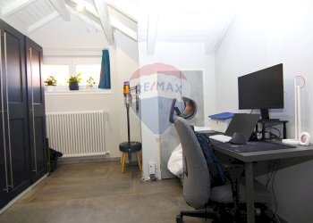 Ufficio - Trilocale via san martino
 
13, Viggiù - foto 11