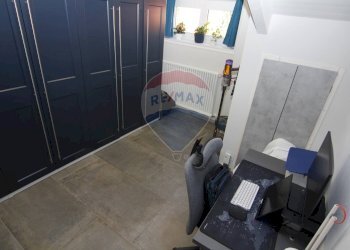 Camera / camera da letto - Trilocale via san martino
 
13, Viggiù - foto 14