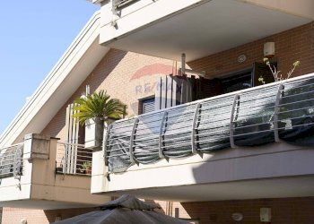 Edificio all\'aperto - Trilocale via vigna del piano
 
23, Riano - foto 27