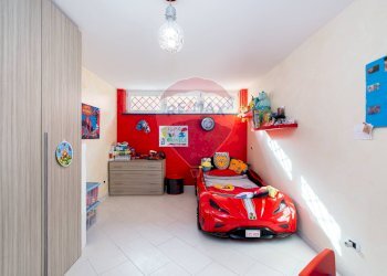 Camera / camera da letto - Casa semi indipendente Via Medardo Rosso
 
24, Roma - foto 24