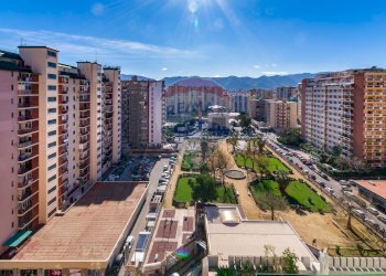 Edificio all\'aperto - Apartment Via Leonardo Da Vinci
 
111, Palermo - photo 2