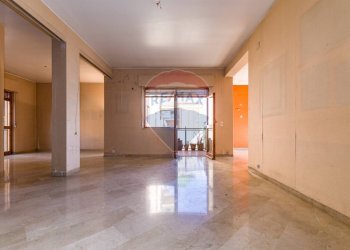 Salone doppio - Apartment Via Leonardo Da Vinci
 
111, Palermo - photo 3