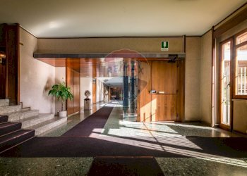 Ricezione / Lobby - Apartment Via Leonardo Da Vinci
 
111, Palermo - photo 18