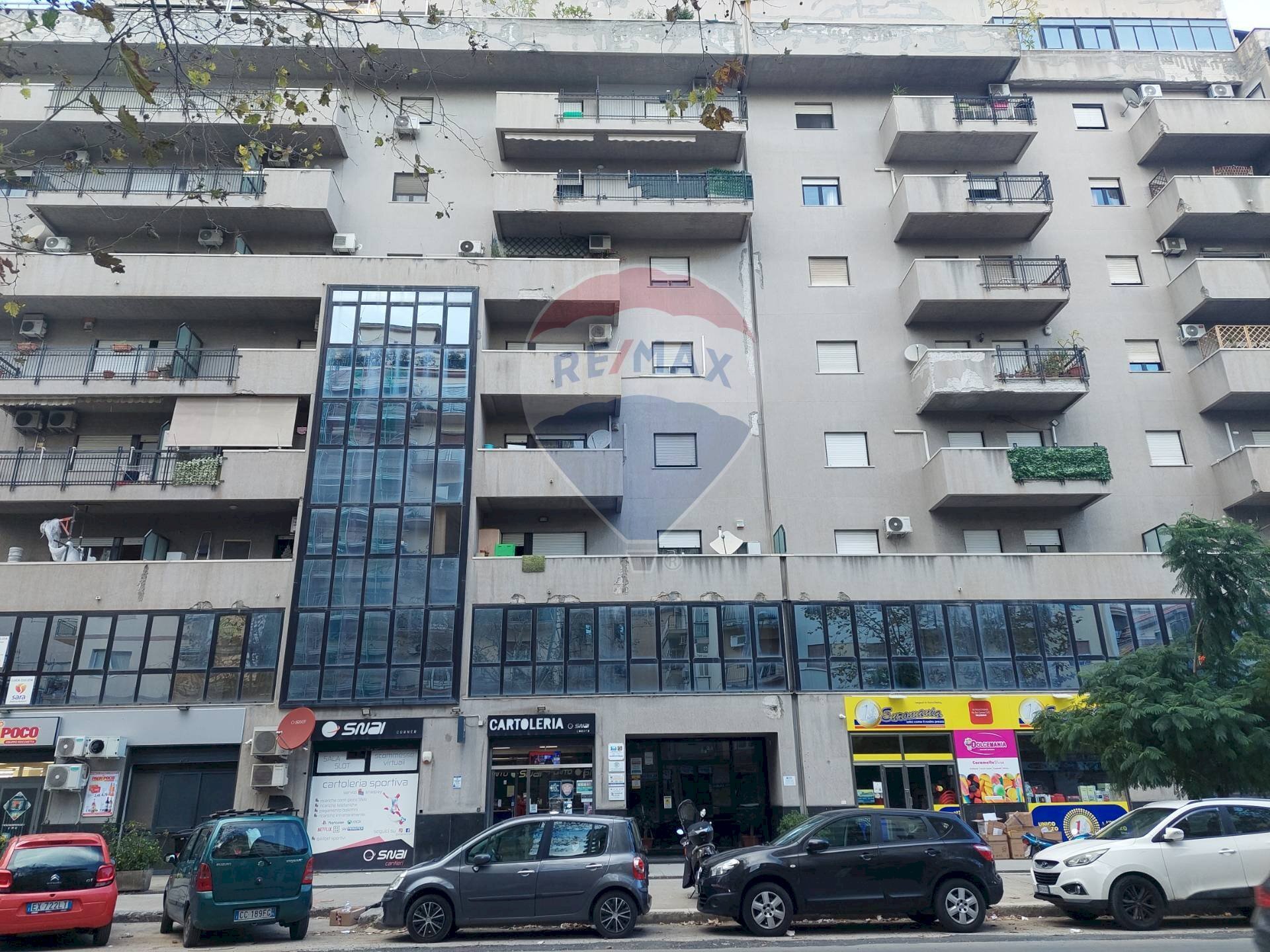 Edificio all\'aperto - Office Via Dei Cantieri
 
2/n, Palermo - photo 2