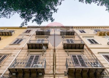 Edificio all\'aperto - Appartamento Via Volturno
 
36, Palermo - foto 3