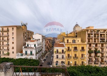 Edificio all\'aperto - Appartamento Via Volturno
 
36, Palermo - foto 16