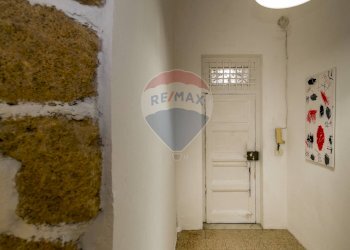 Hall / corridoio - Appartamento Via Volturno
 
36, Palermo - foto 40