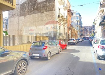 Edificio all\'aperto - Locale Commerciale Via Mario Sangiorgi, Catania - foto 14