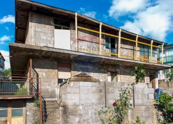 Casa all\'aperto - Casa indipendente Via Delle Rose
 
30, Misterbianco - foto 1