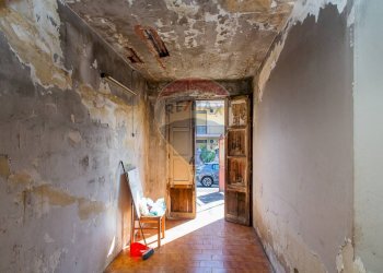 Hall / corridoio - Casa indipendente Via Delle Rose
 
30, Misterbianco - foto 11