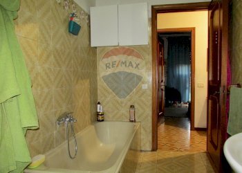 Bagno - Villa Via Rua di Sotto
 
43, San Gregorio di Catania - foto 8