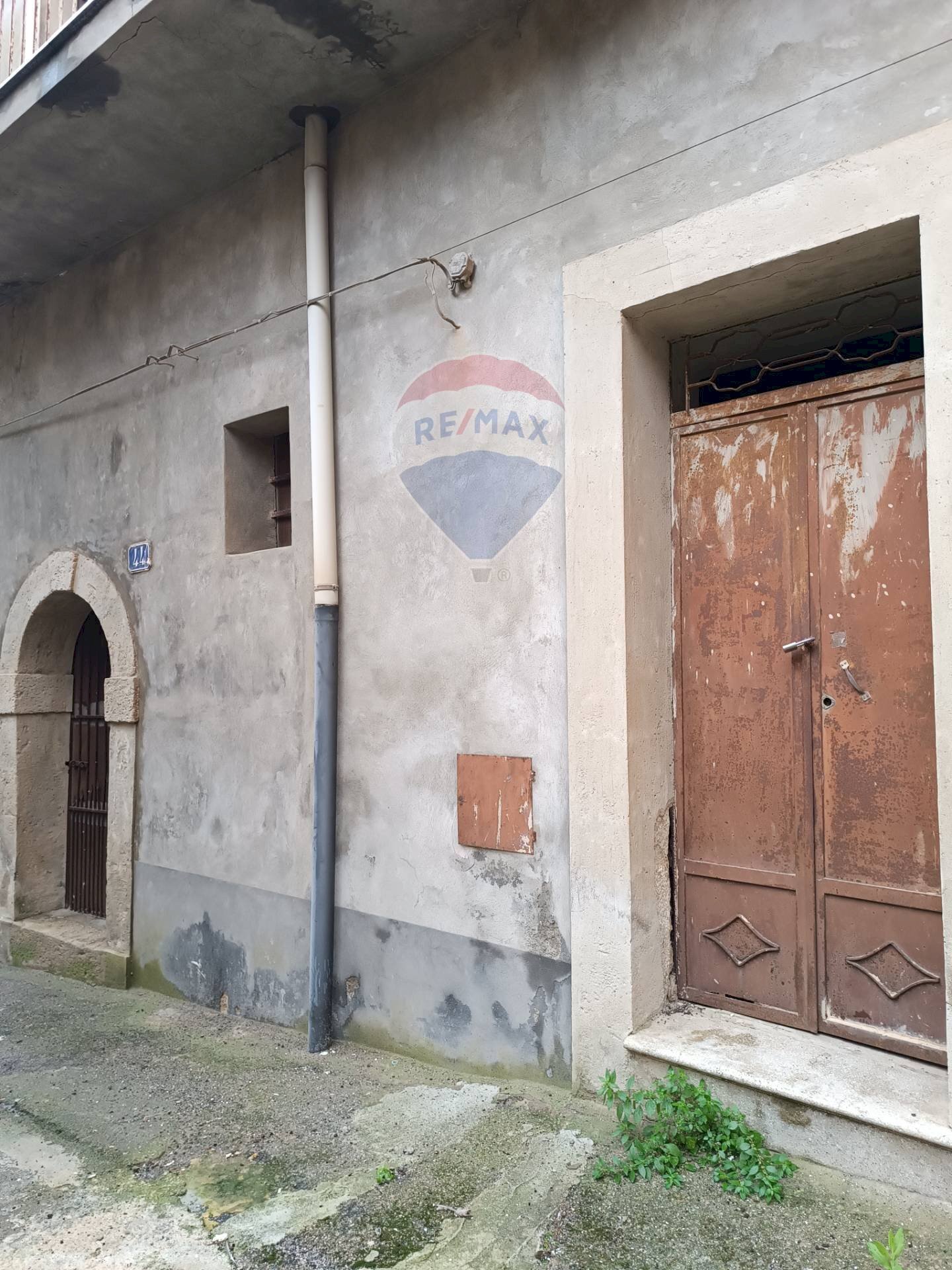 Edificio all\'aperto - Casa semi indipendente Via Orbiti
 
42, Caltagirone - foto 3