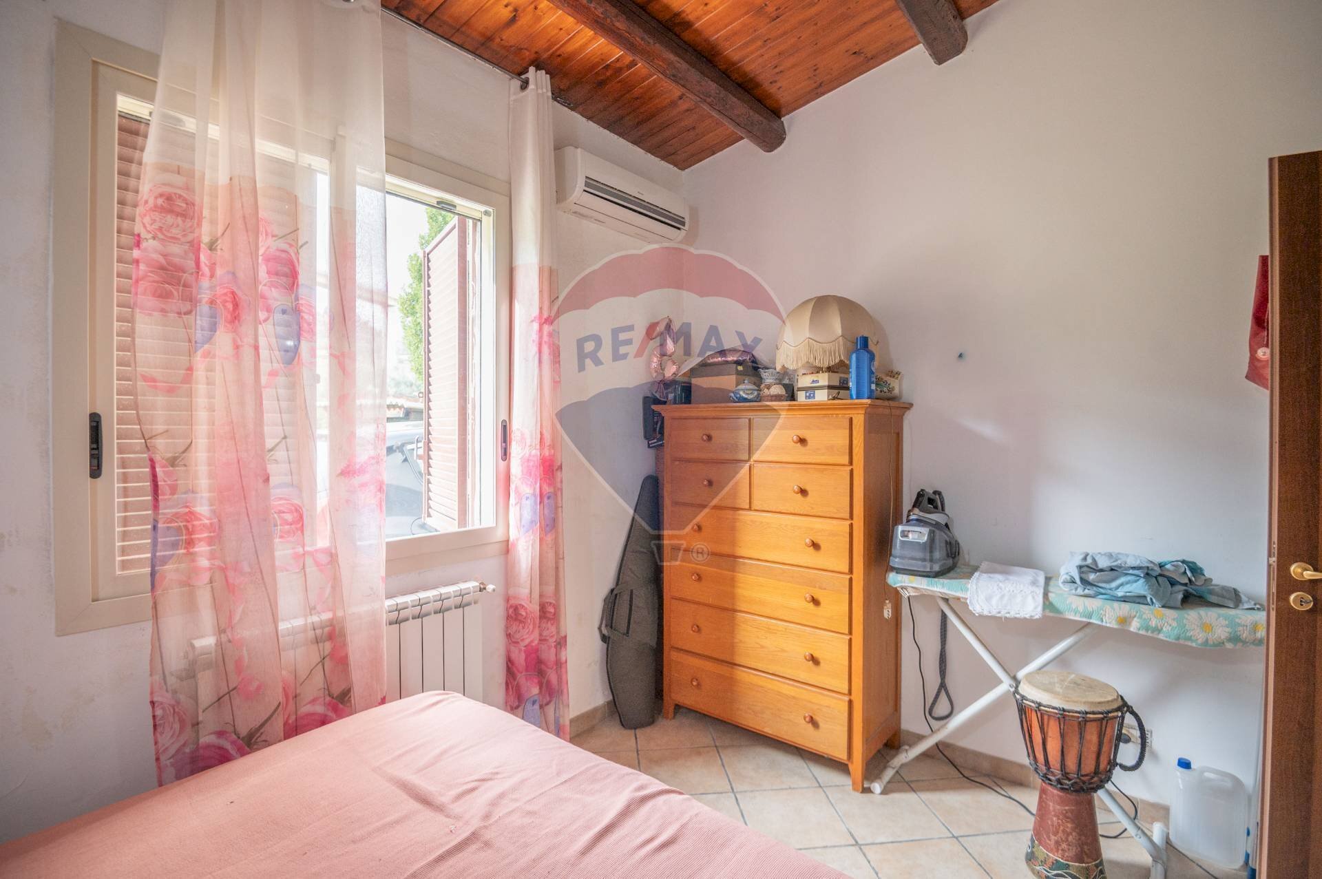 Camera / camera da letto - Villa via della prece
snc, Caltagirone - foto 3