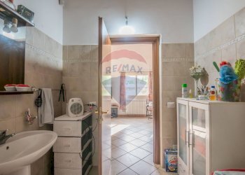 Bagno - Villa via della prece
 
snc, Caltagirone - foto 7