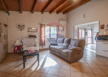 Soggiorno - Villa via della prece
 
snc, Caltagirone - foto 15