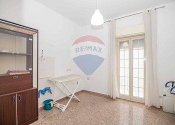 Camera / camera da letto - Casa semi indipendente Via Vincenzo Bellini
 
6, Mirabella Imbaccari - foto 11