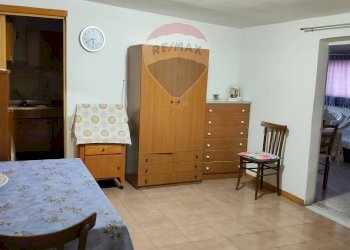 Camera / camera da letto - Appartamento Via Merano
 
5, Paterno - foto 33