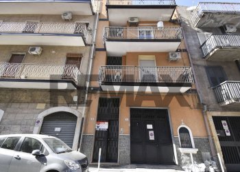 Edificio all\'aperto - Appartamento Via Merano
 
5, Paterno - foto 4