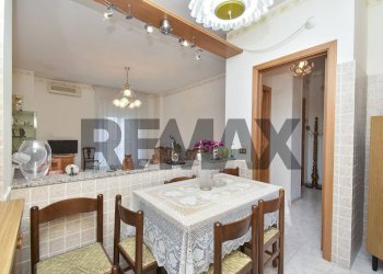 Sala da pranzo - Appartamento Via Merano
 
5, Paterno - foto 16