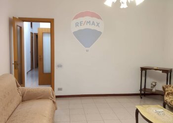 Soggiorno - Casa indipendente Via Merano
 
5, Paterno - foto 9