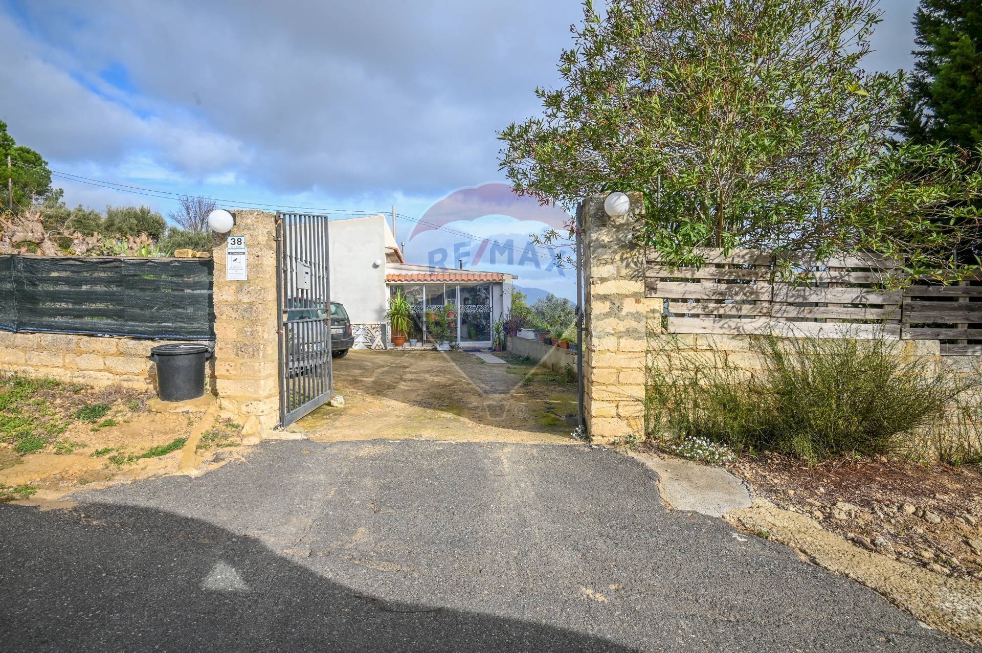 Casa all\'aperto - Villa Via Antonio Gravina Bellicoso
 
snc, Caltagirone - foto 1